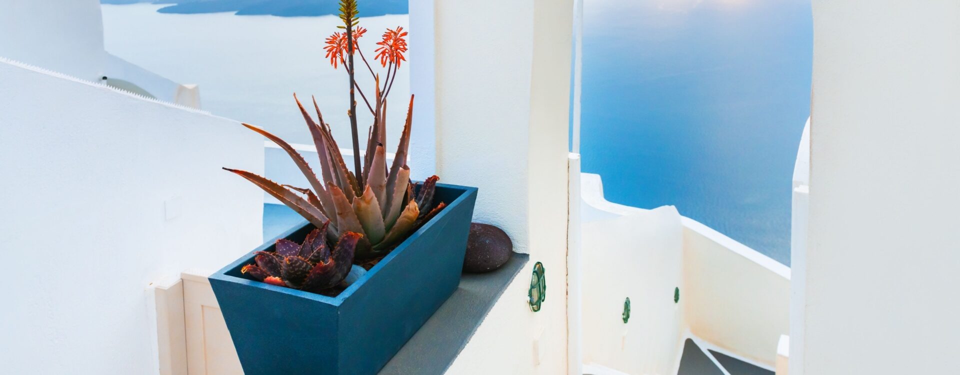 Santorini_Arch_Sea_View_TGR